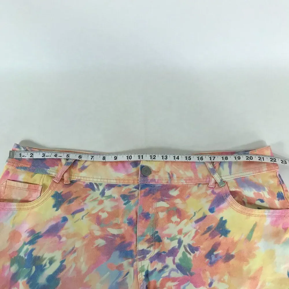 Lane Bryant Mid-Rise Watercolor Floral Shorts Women's Plus Size 24 Stretch Denim